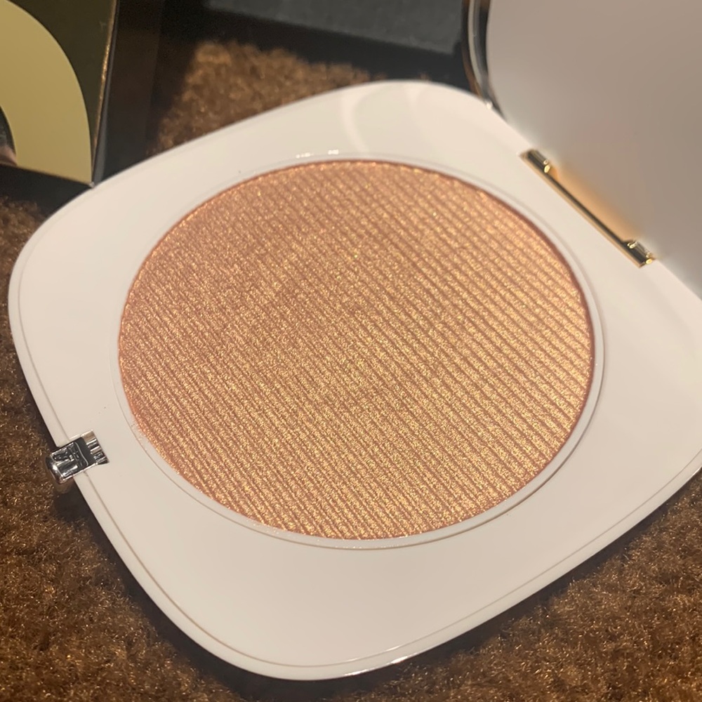 Marc Jacobs - o!mega glaze all over gilty gold 79